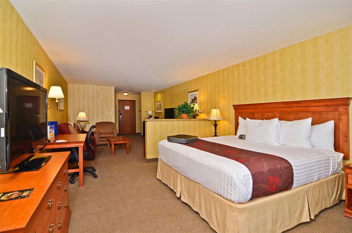 Best Western Premier Pasco Inn And Suites Exterior photo