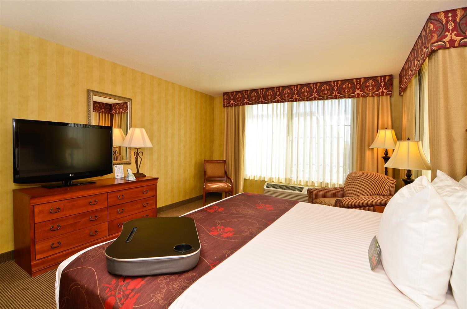 Best Western Premier Pasco Inn And Suites Exterior photo